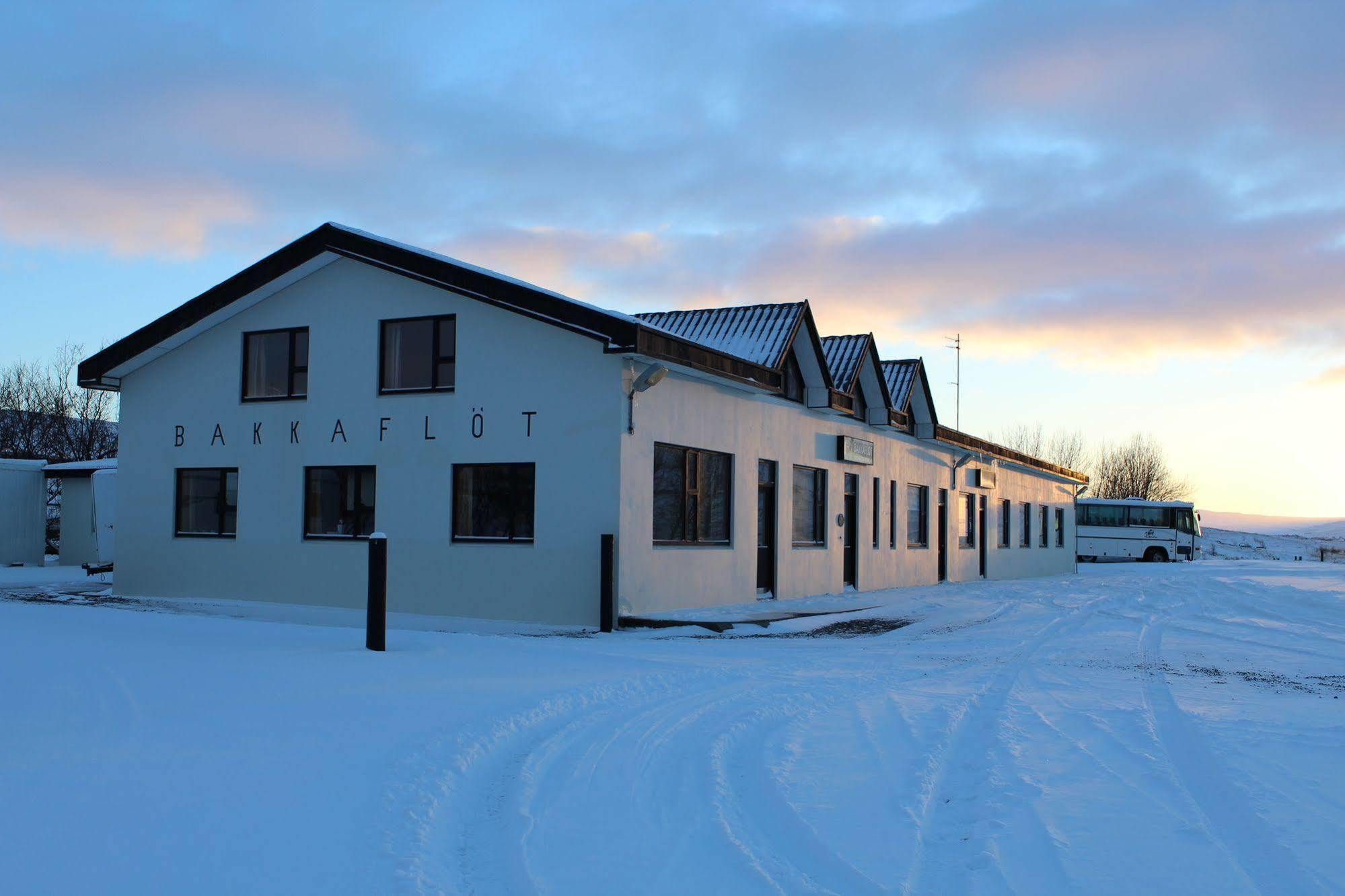Bakkafloet Guesthouse Varmahlid  Exterior photo